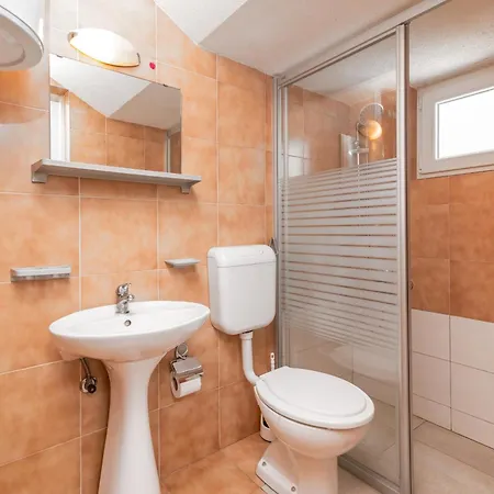 Apartament Family-friendly With Swimming Pool Cancini, - 24335