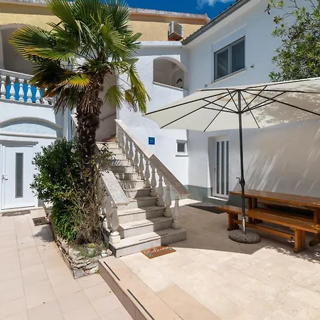 Family-friendly With Swimming Pool Cancini, - 24335