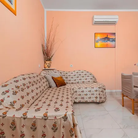 Family-friendly With Swimming Pool Cancini, - 24335 Apartment Porec