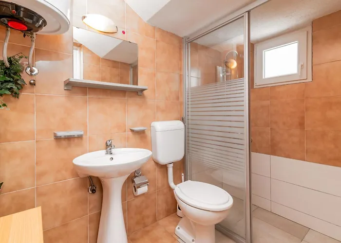 Daire Family-friendly With Swimming Pool Cancini - - 24335