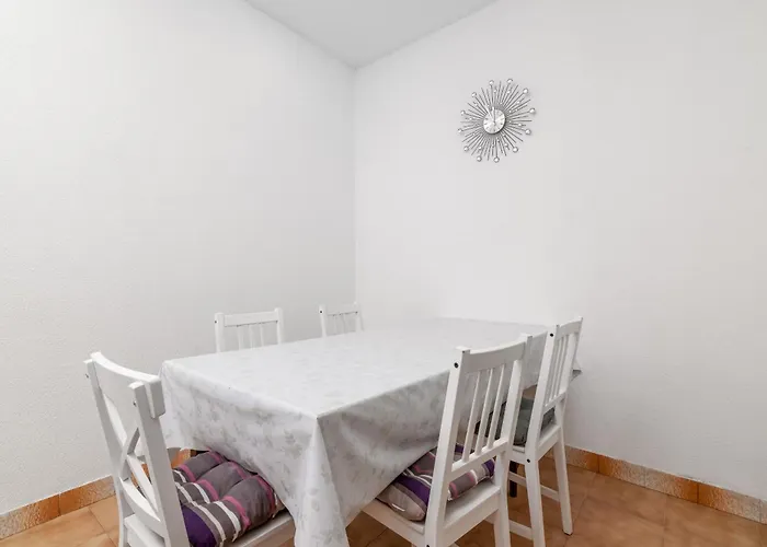 Family-friendly With Swimming Pool Cancini - - 24335 Lejlighed Poreč