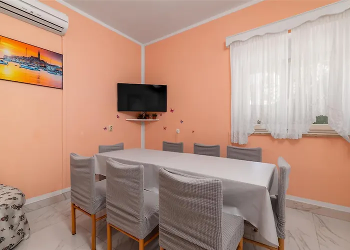 Lejlighed Family-friendly With Swimming Pool Cancini - - 24335 *