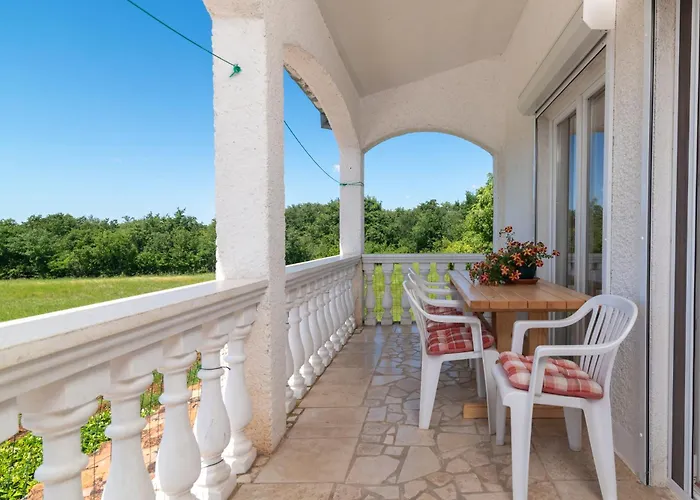 Daire Family-friendly With Swimming Pool Cancini - - 24335